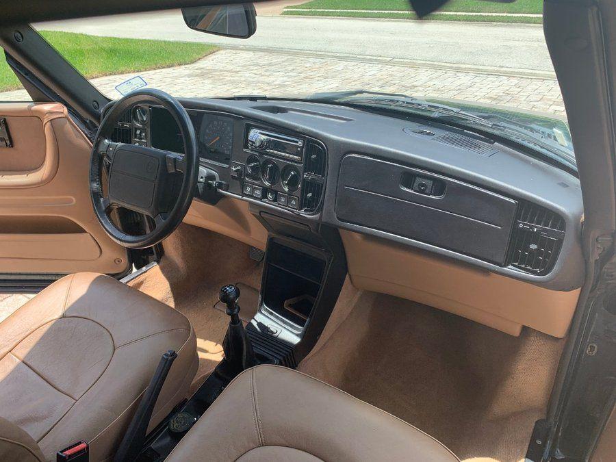 Торпедо Saab 900 S Cabriolet 1994 года  (NA) (фото 10 из 24)